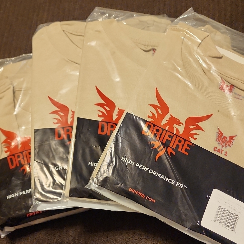 4 New DRIFIRE FR Short Sleeve Base Layer Work Shirts Size L